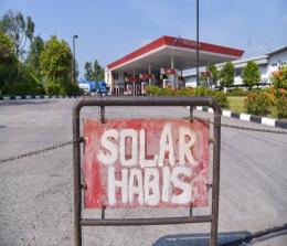 Ilustrasi minyak Solar habis